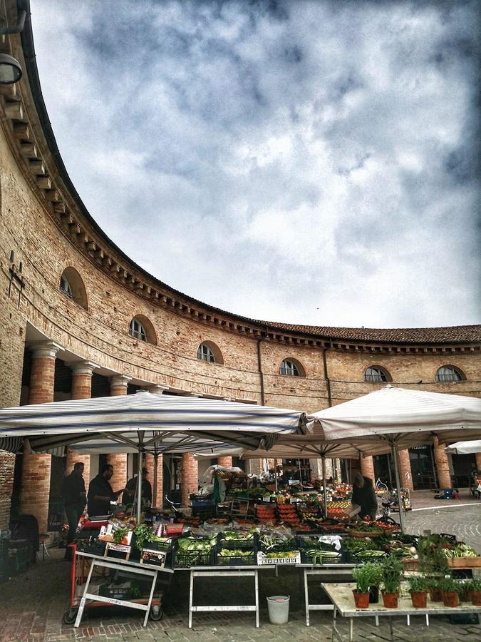 Al Foro Annonario Bed & Breakfast Senigallia Exterior foto